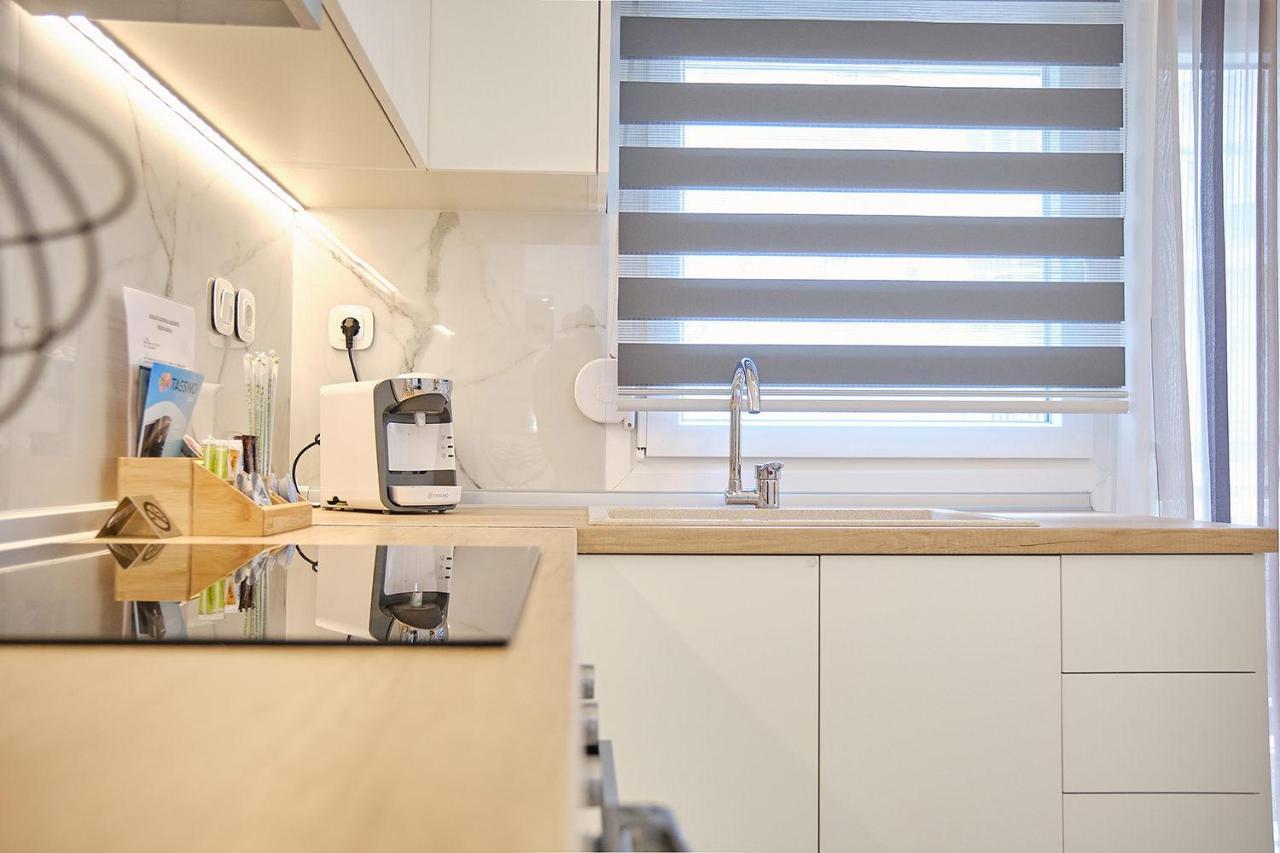 Elegant Central Apartment Veria - Με Ενδοδαπέδια Θέρμανση!!! Екстер'єр фото
