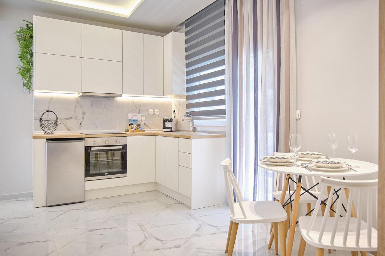 Elegant Central Apartment Veria - Με Ενδοδαπέδια Θέρμανση!!! Екстер'єр фото