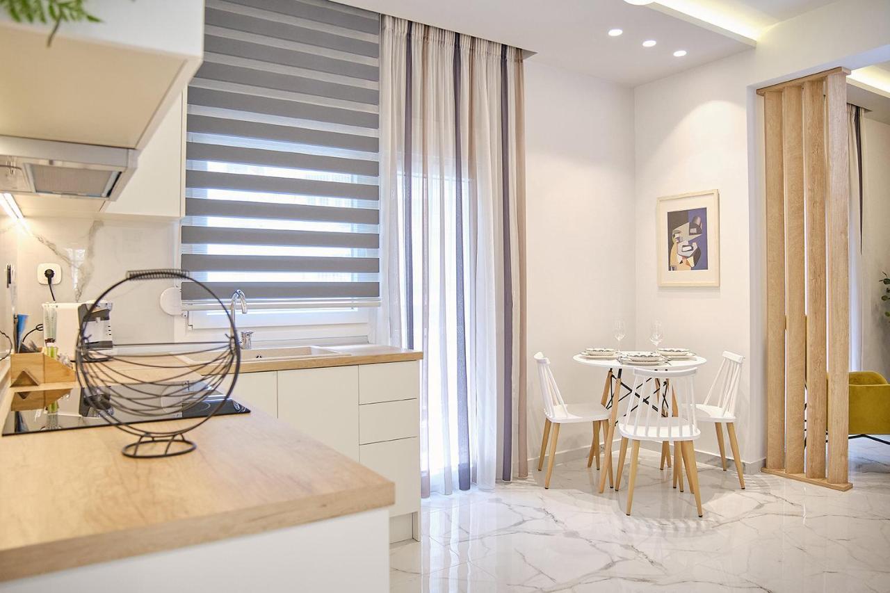 Elegant Central Apartment Veria - Με Ενδοδαπέδια Θέρμανση!!! Екстер'єр фото